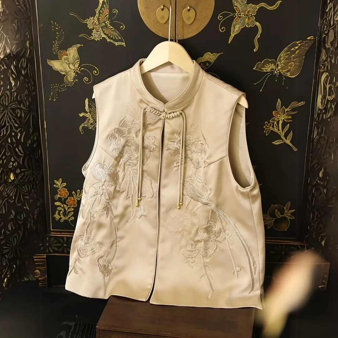新中式流苏盘扣刺绣背心马甲 New Chinese Style Tassel Button Embroidered Vest