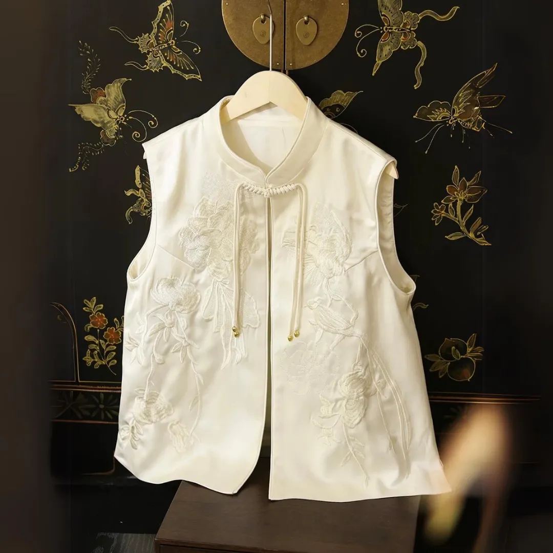 新中式流苏盘扣刺绣背心马甲 New Chinese Style Tassel Button Embroidered Vest