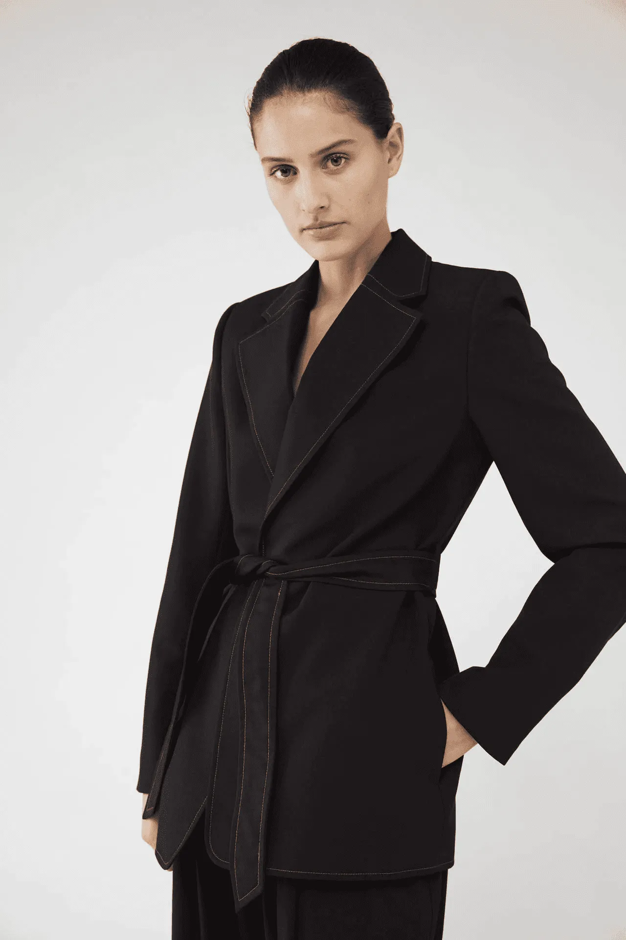 CAMILLA AND MARC - Franca Jakke Black