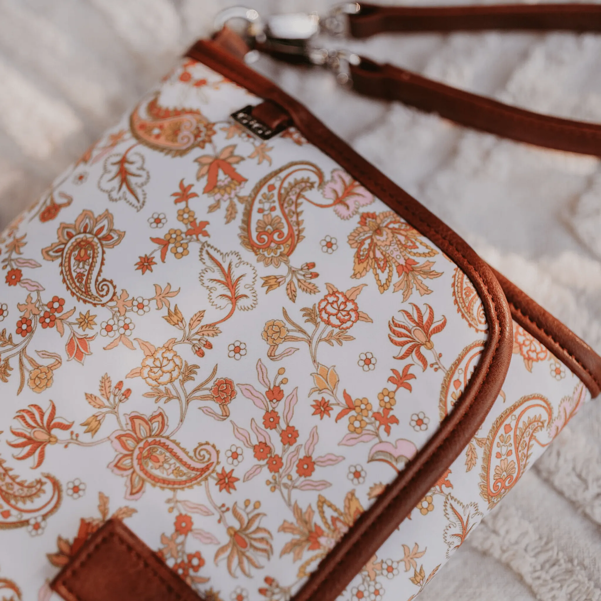 Change Mat Clutch - Peach Paisley/Tan