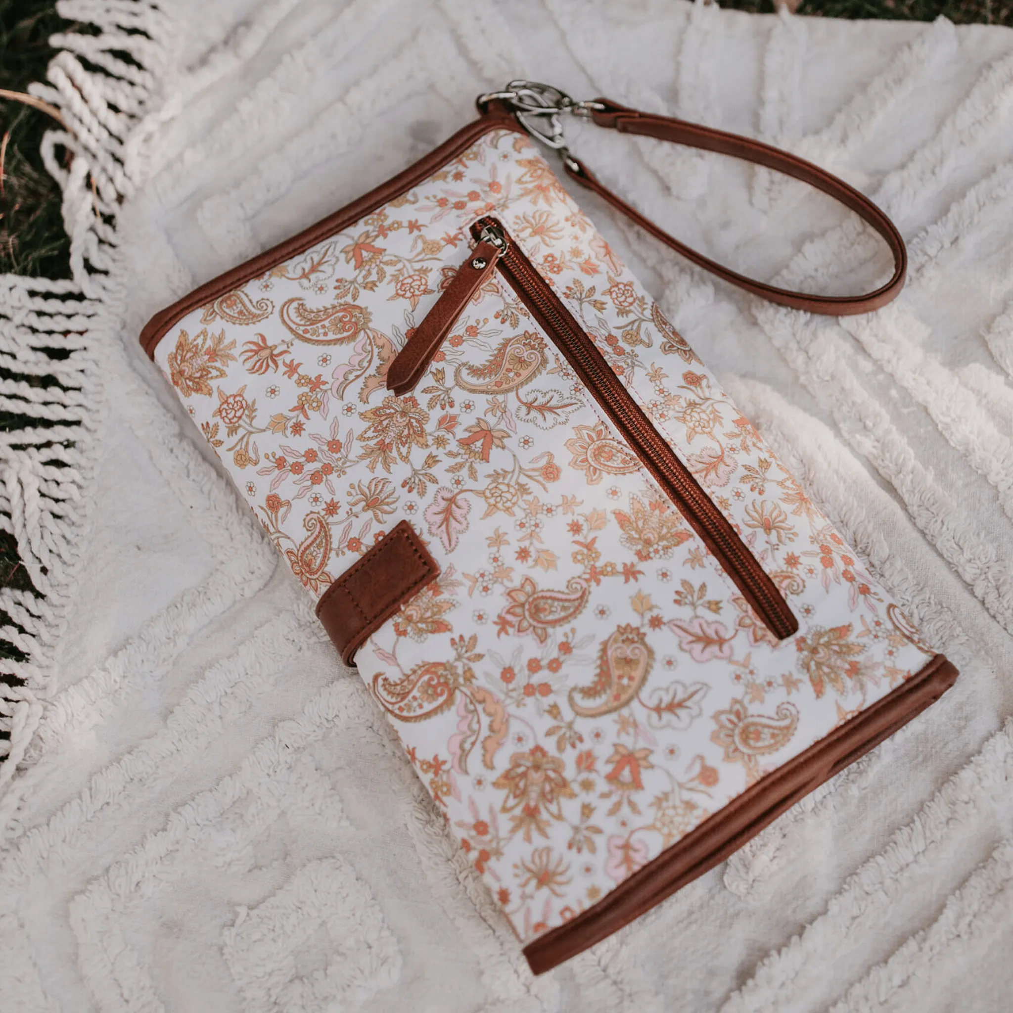 Change Mat Clutch - Peach Paisley/Tan