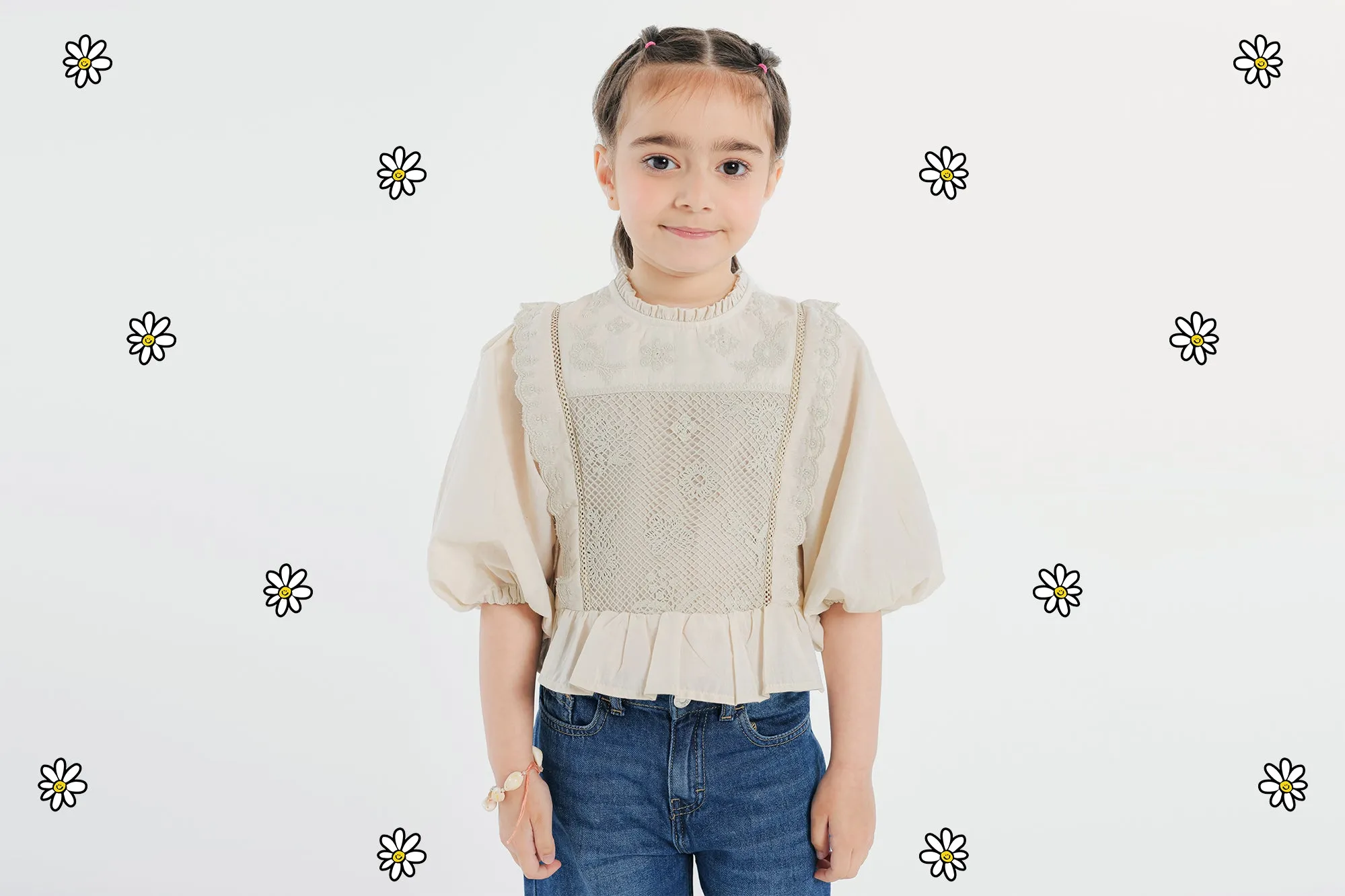 EMBROIDERED TOP (E1068/401/112)