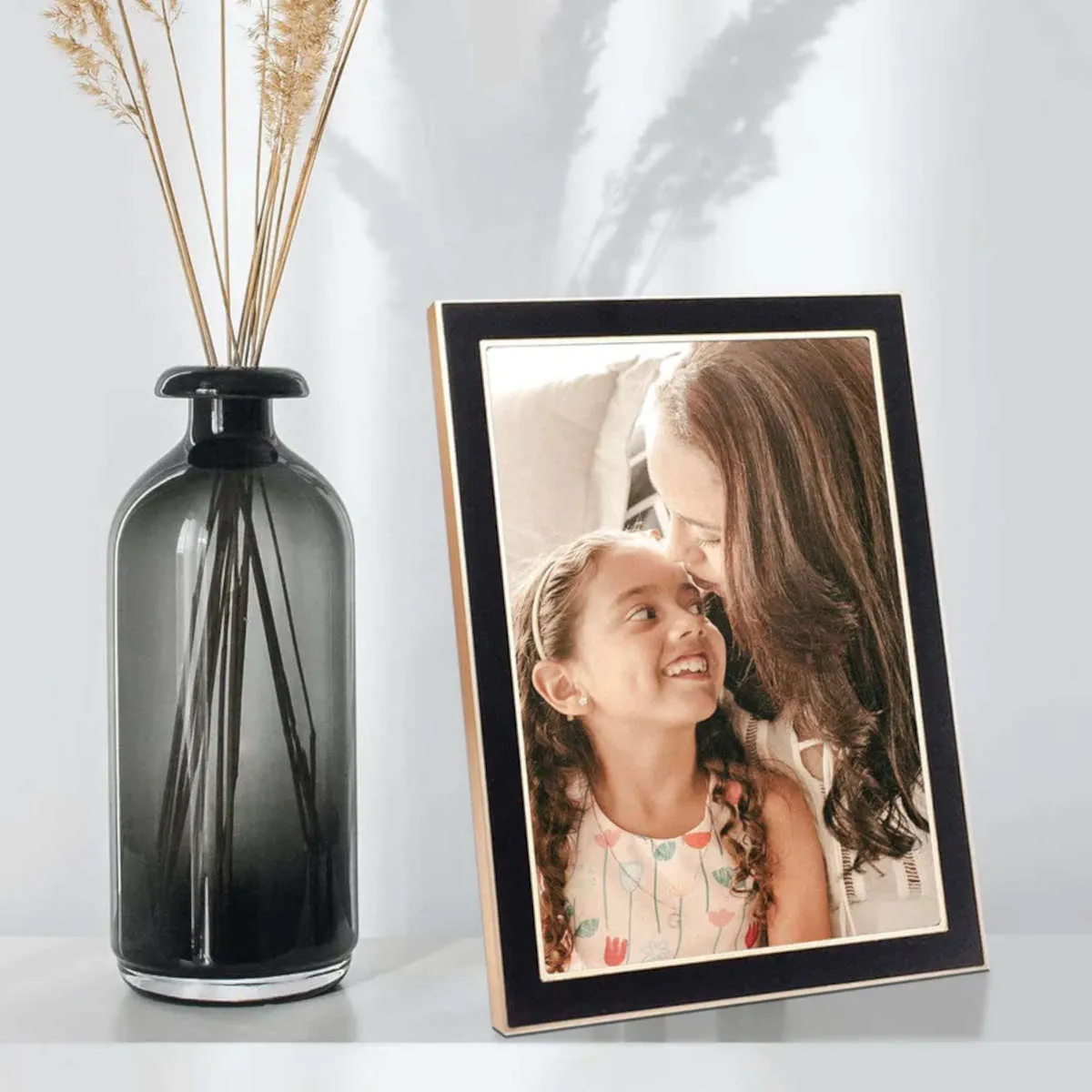 Profile Gold Frame Eternal Black and Rose 15cm x 20cm