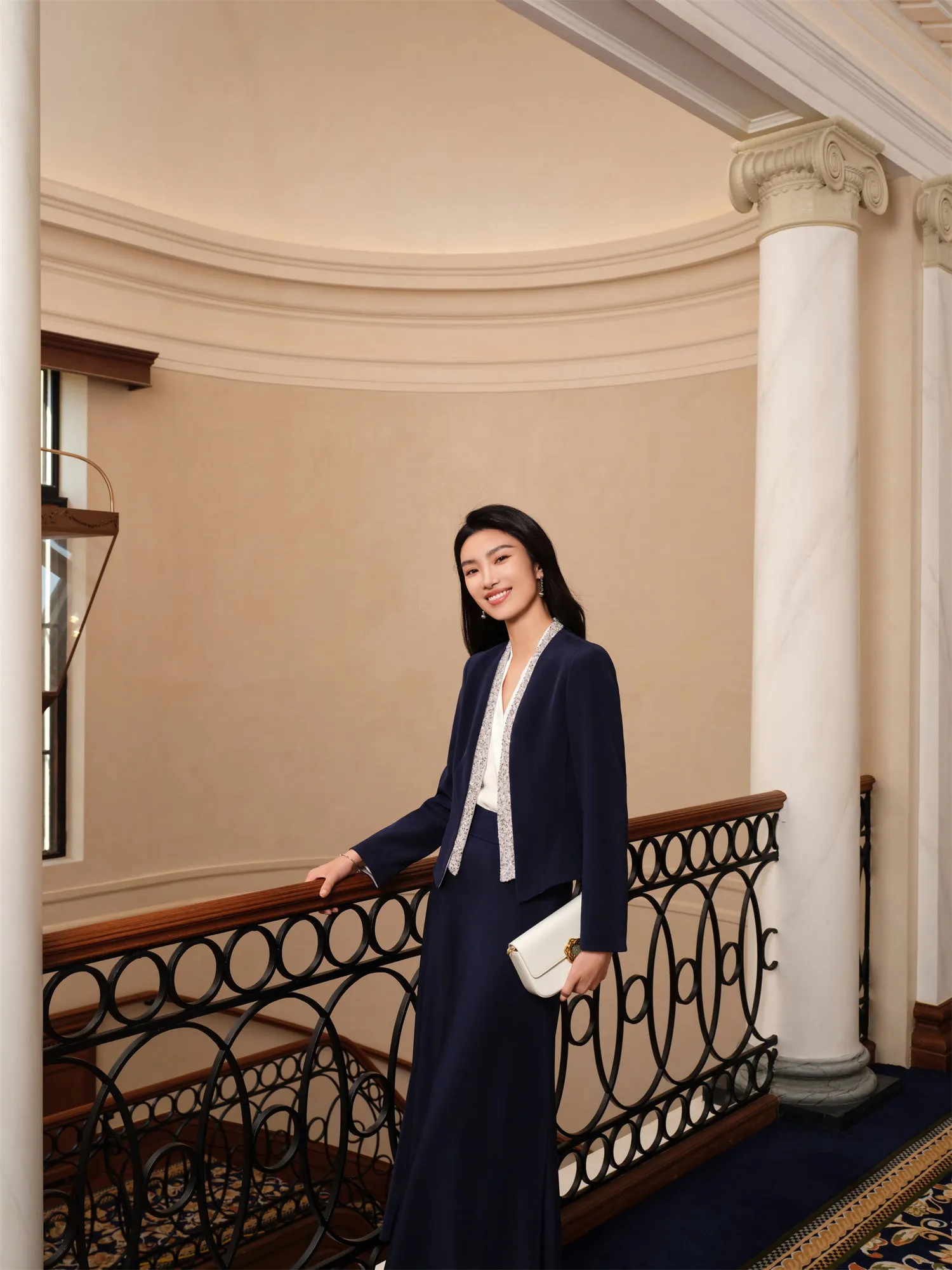 YAYING Heavy Silk Front-Closure Jacket